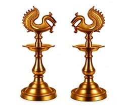 Mayil Kuthuvilakku