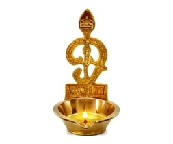 Kamatchi Vilakku